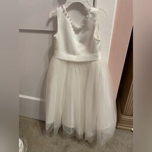 Elegant White Sleeveless Dress with Pearl Detail